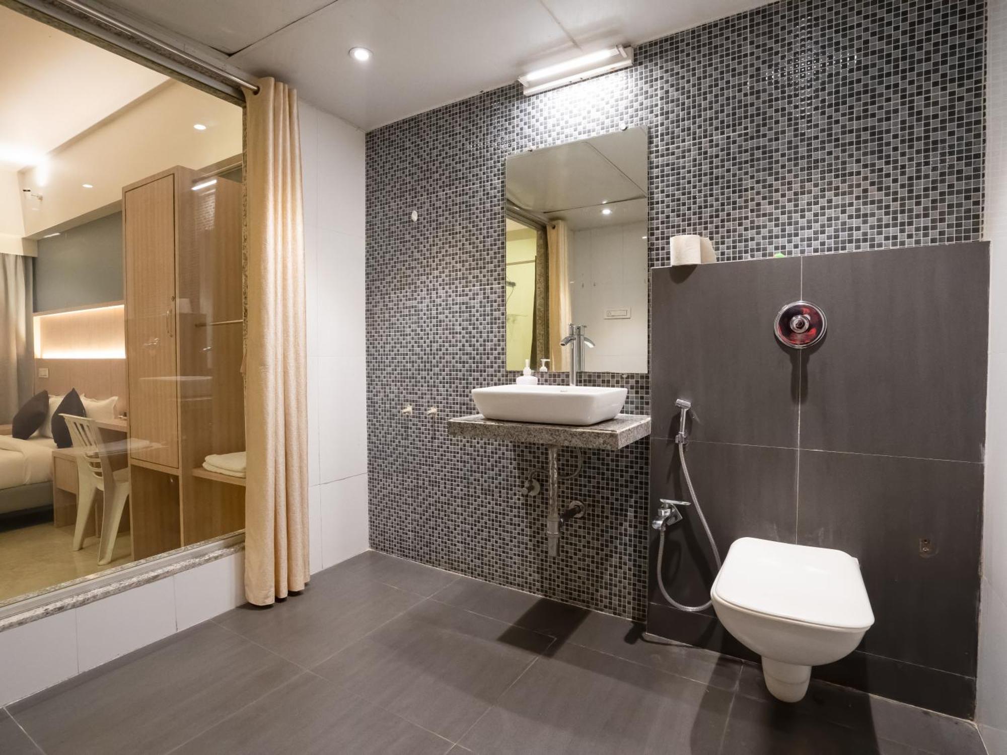 Hotel Grand Seasons- Navi Mumbai Zewnętrze zdjęcie
